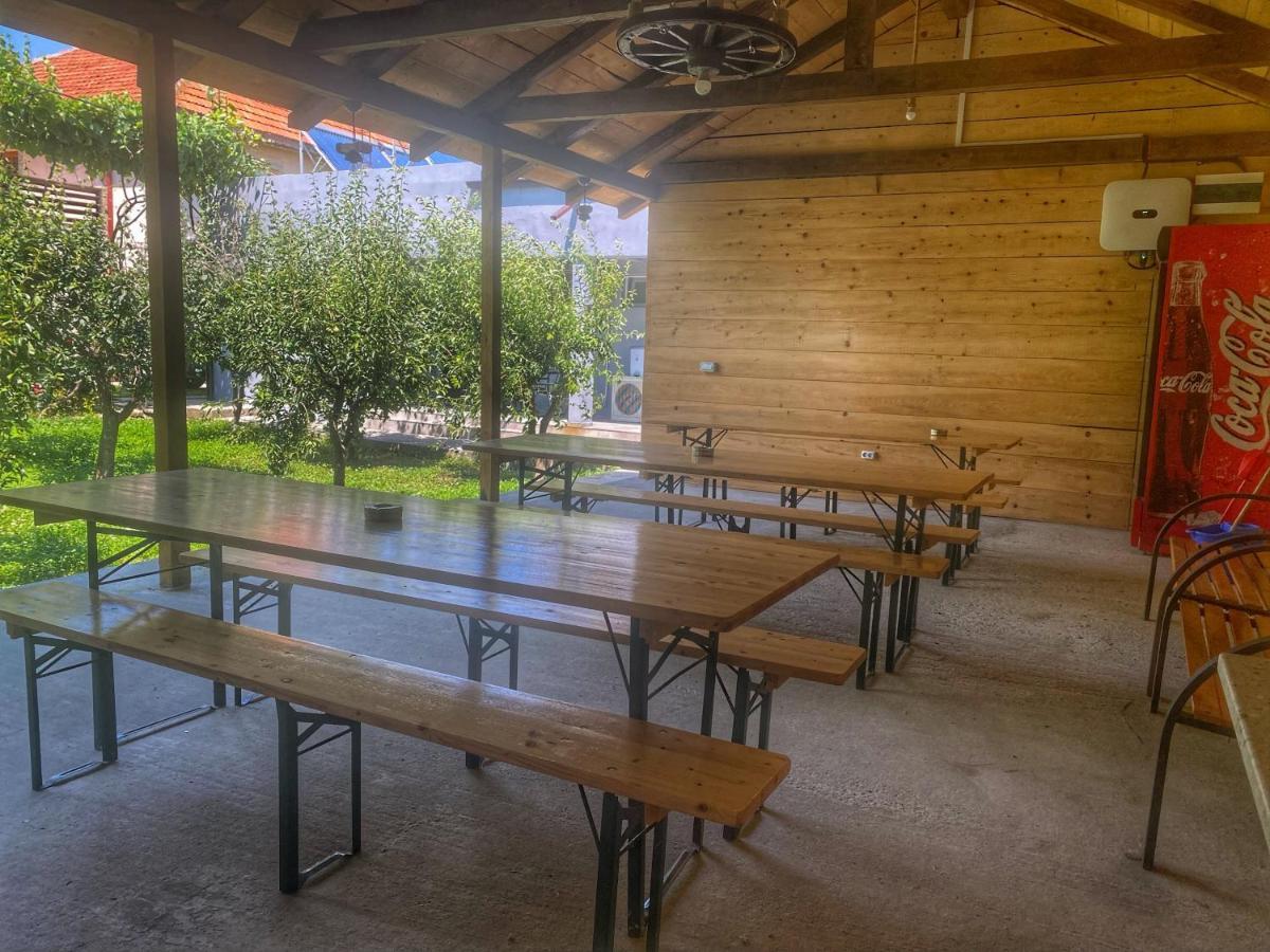 Raven Comstar Daire Corbu  Dış mekan fotoğraf